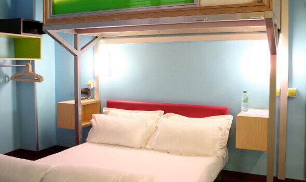 Hotel Exquis Paris Bagian luar foto